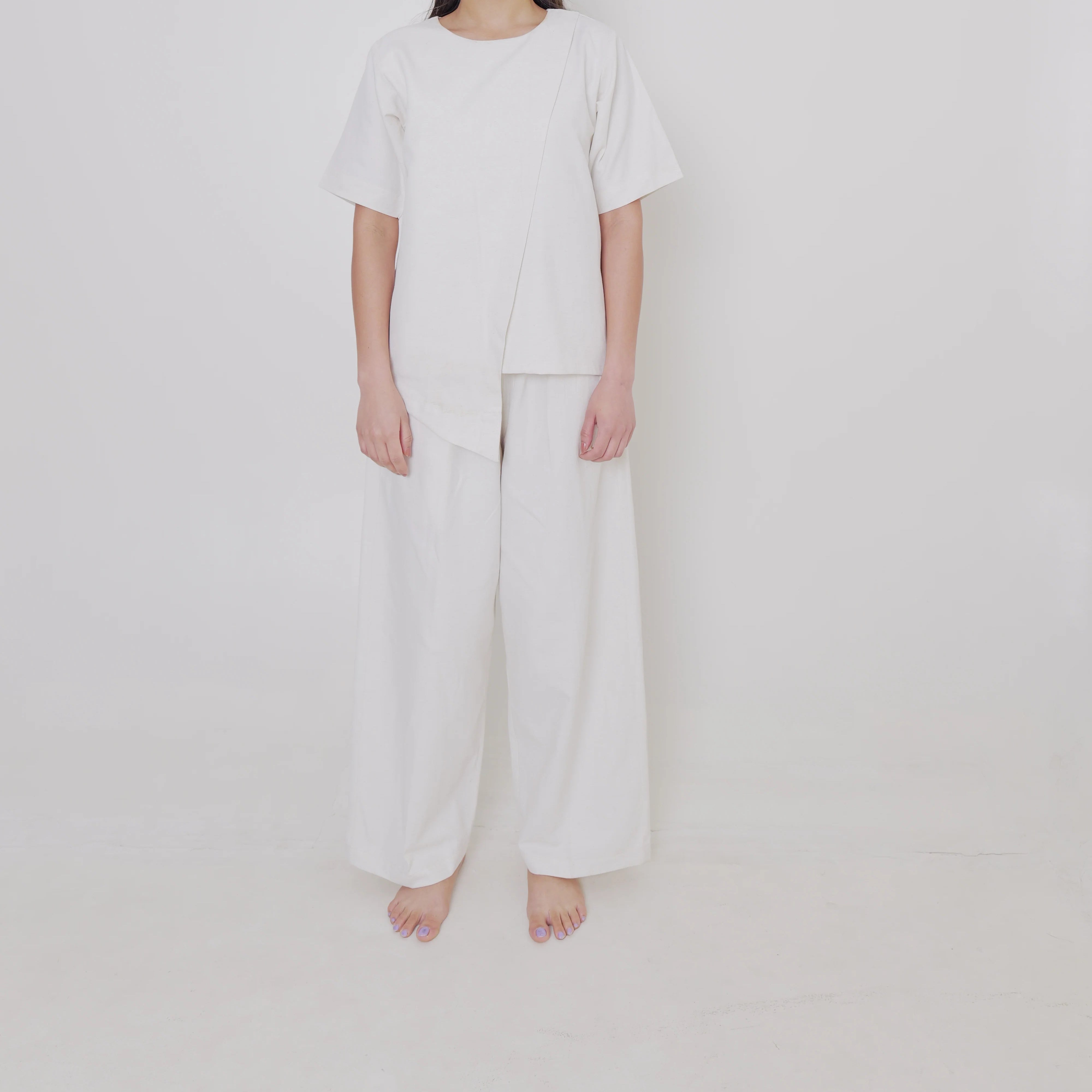 Off White